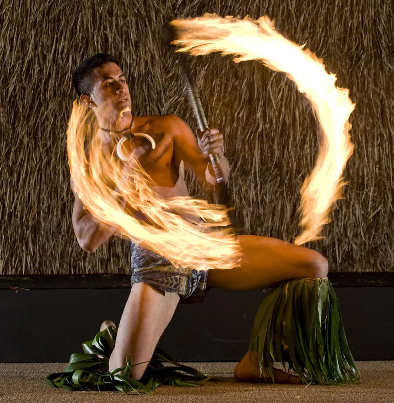 Sheraton Kaanapali Maui Nui Special Festive Holidays Luau (Standard Seating)
